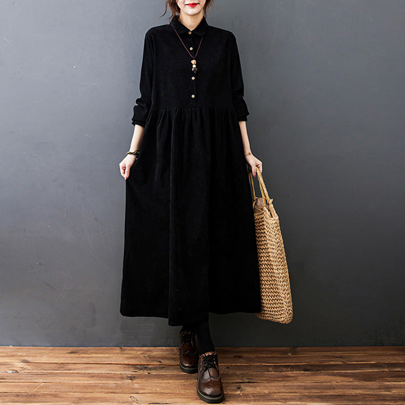 Vintage Women's Maxi Dress with Long Sleeves and Button Closure