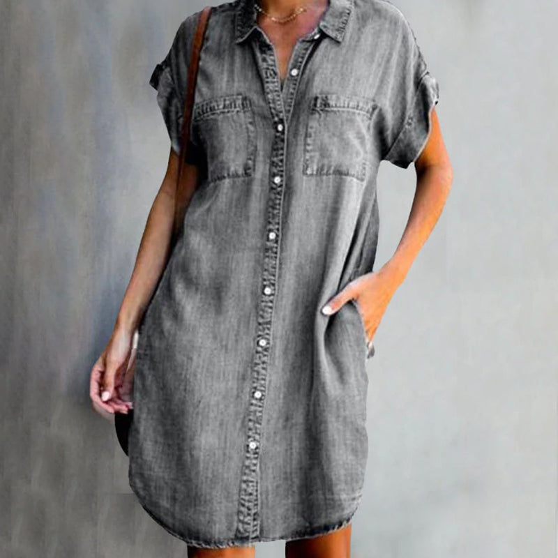Hannah - Dress in denim look with short sleeves