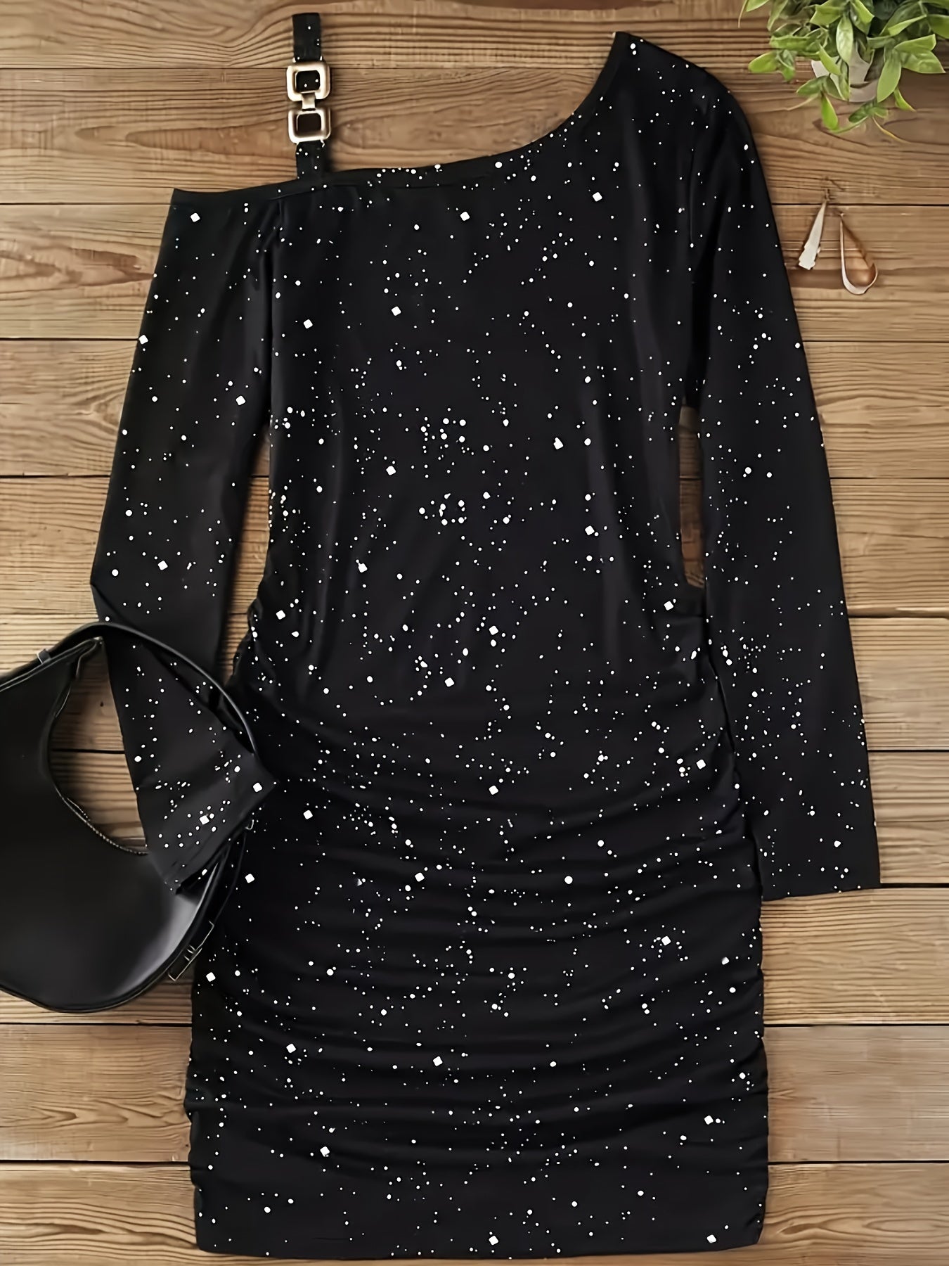 Glitter Bodycon Mini Cocktail Dress for Women with Asymmetric Neckline and Ruching