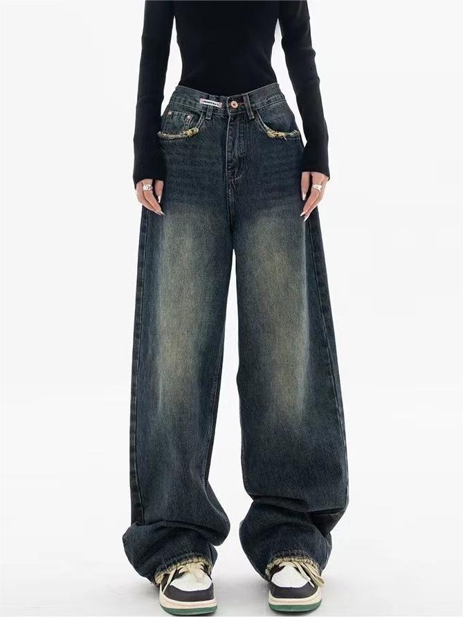 Women's Jeans with Vintage Look and Washed Effect