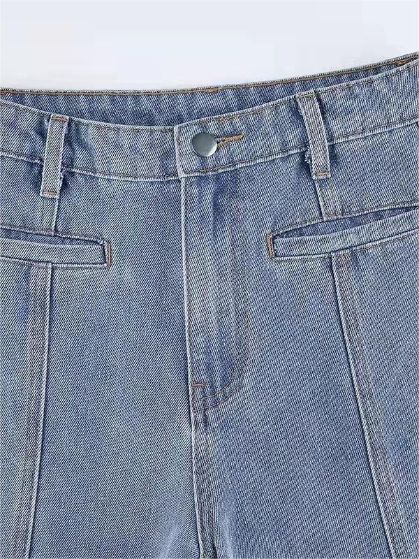 Mirjam - Flared Jeans with Red Star