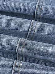 Mirjam - Flared Jeans with Red Star