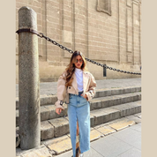Stylish Women's Short Trench Coat for a Casual Look
