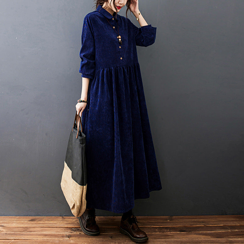 Vintage Women's Maxi Dress with Long Sleeves and Button Closure