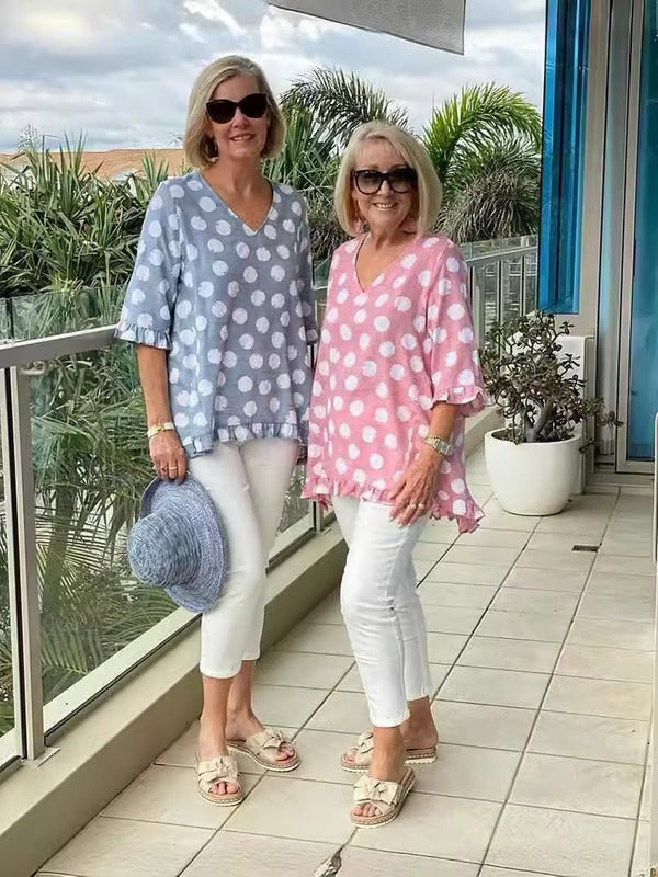 Comfortable Polka Dot Tunic for Women with Short Sleeves