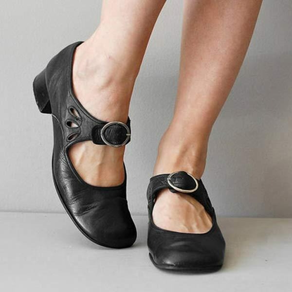 Women's Low Heel Shoes With Buckle And Elegant Look