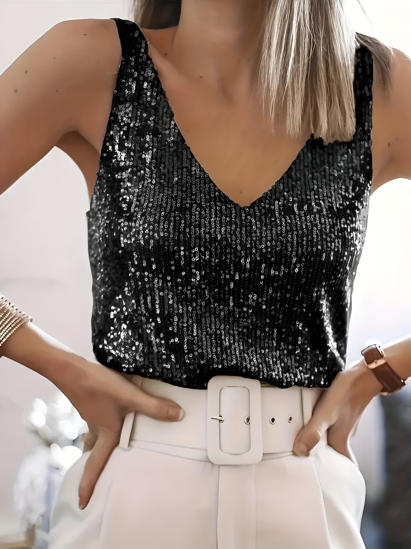 Kiki - Sleeveless Top with Sparkling Sequins
