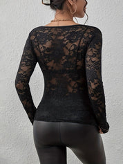 Annelot - Edge body with long sleeves and deep neckline