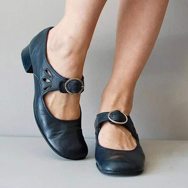 Women's Low Heel Shoes With Buckle And Elegant Look