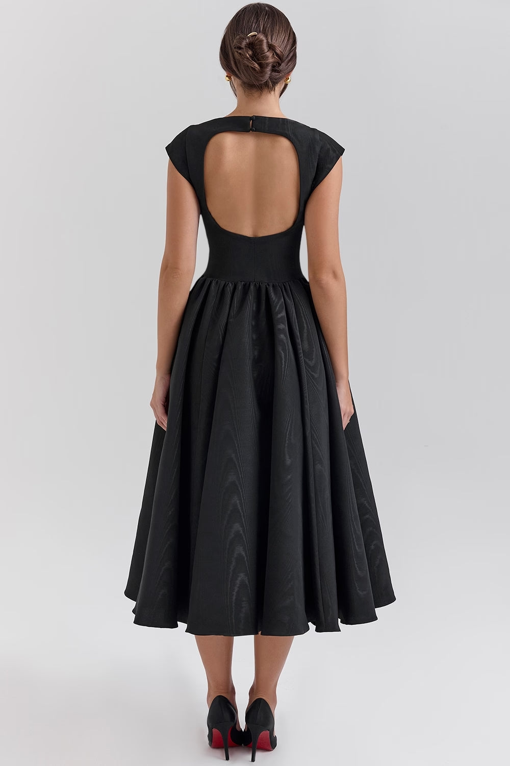 Lani - Elegant Midi Dress with Open Back