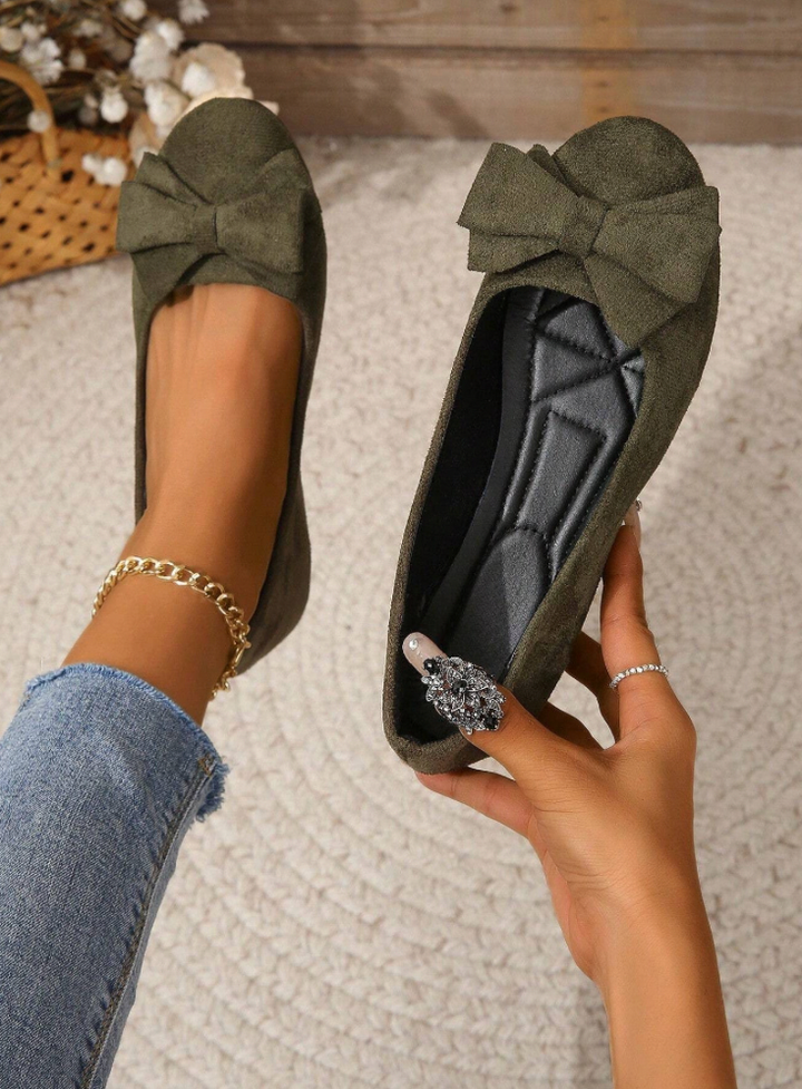 Trendy Women’s Slip-Ons with Bow and Soft Sole