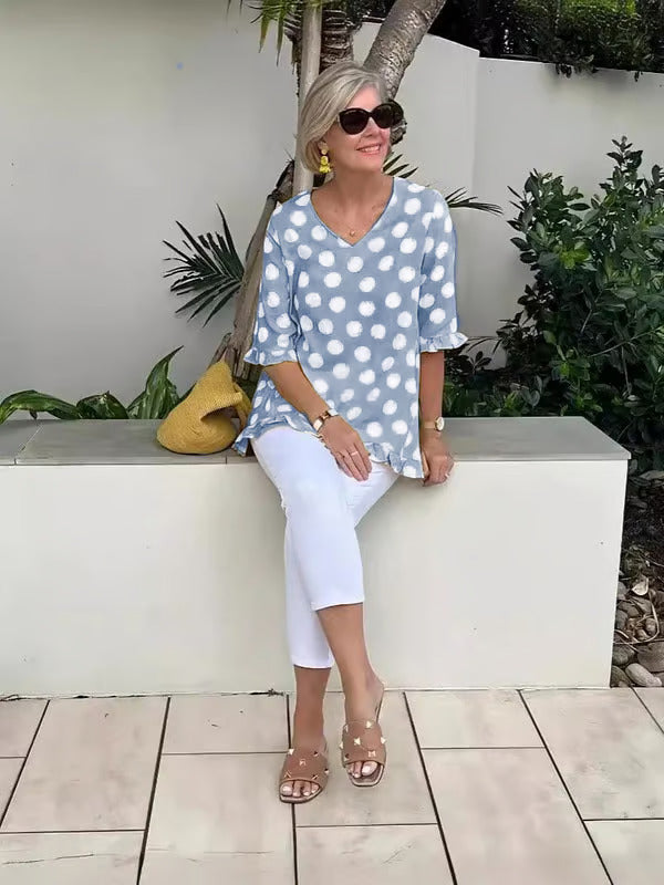Comfortable Polka Dot Tunic for Women with Short Sleeves