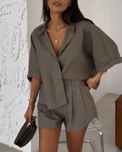 Lola-Rose - Two-piece set with loose blouse and shorts