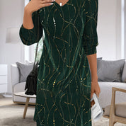 Green Loose-Fitting Party Dress with V-Neck and Gold Details