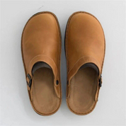 Men's Leather Clogs with Vintage Look and Comfortable Sole