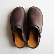 Men's Leather Clogs with Vintage Look and Comfortable Sole