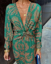 Evi-Lynn - Midi dress with V-neck and print