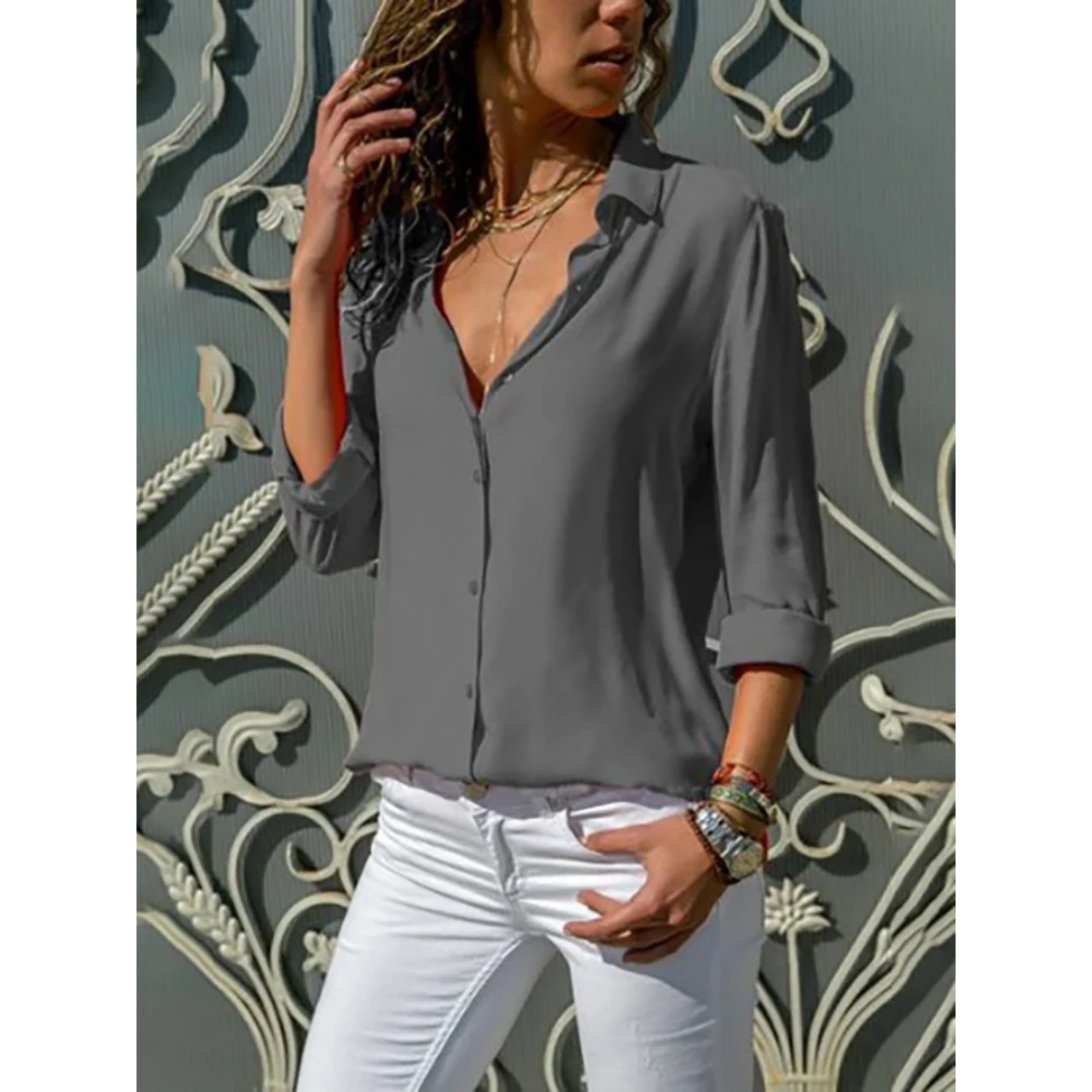 Elegant Women's Blouse with Long Sleeves