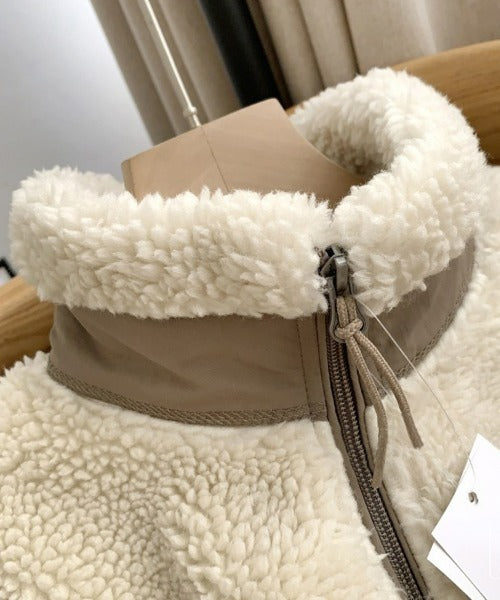 Women's Warm Teddy Coat with High Collar and Zipper Pockets