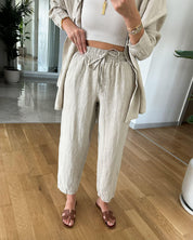 Loungewear Set for Women with Blouse and Pants and Loose Fit
