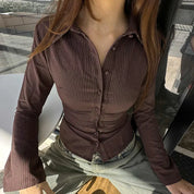 Elegant Retro Blouse for Women with Ribbed Texture and Flared Sleeves