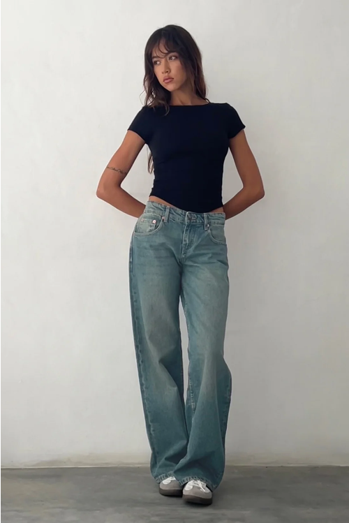 Low Waist Wide-Leg Jeans for Women with Stretch