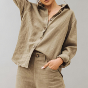 Airy Linen Women’s Blouse with Long Sleeves and Button Closure