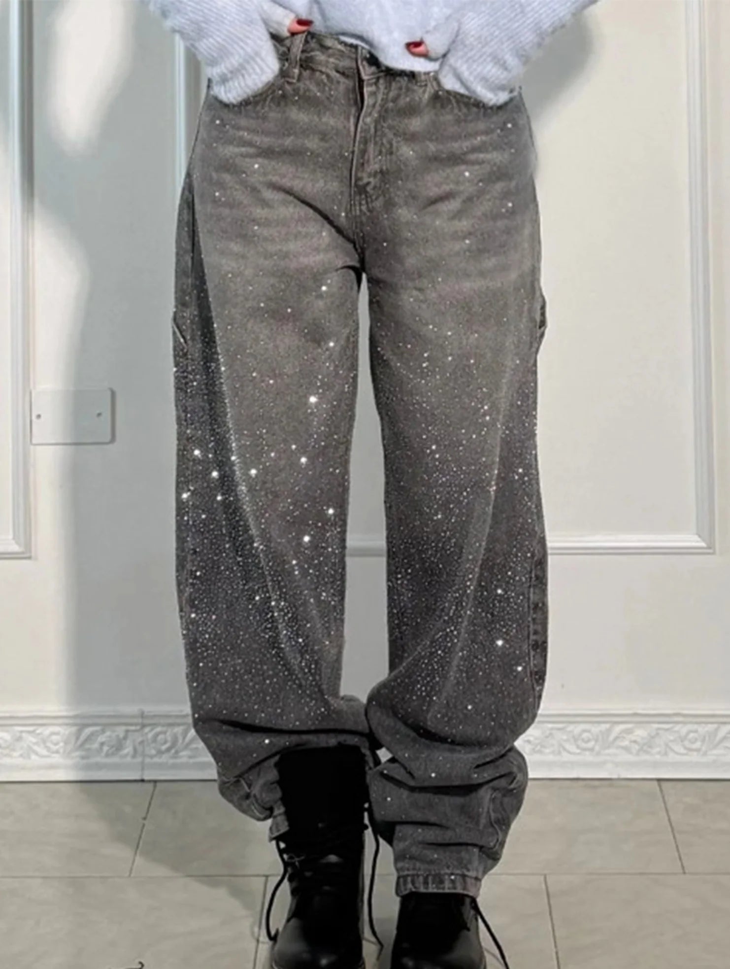 Trendy Shiny Women's Jeans with Wide Legs