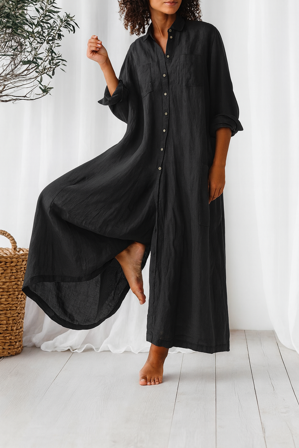 Oversized Women's Summer Jumpsuit with Button Closure and Wide Legs