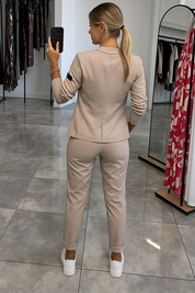 Comfortable Women's Set with Blazer and Slim Fit Pants
