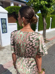 Fien - Midi Dress with Floral Print V-Neck Pleated