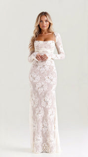 Women's Maxi Lace Evening Dress with Long Sleeves and Elegant Silhouette
