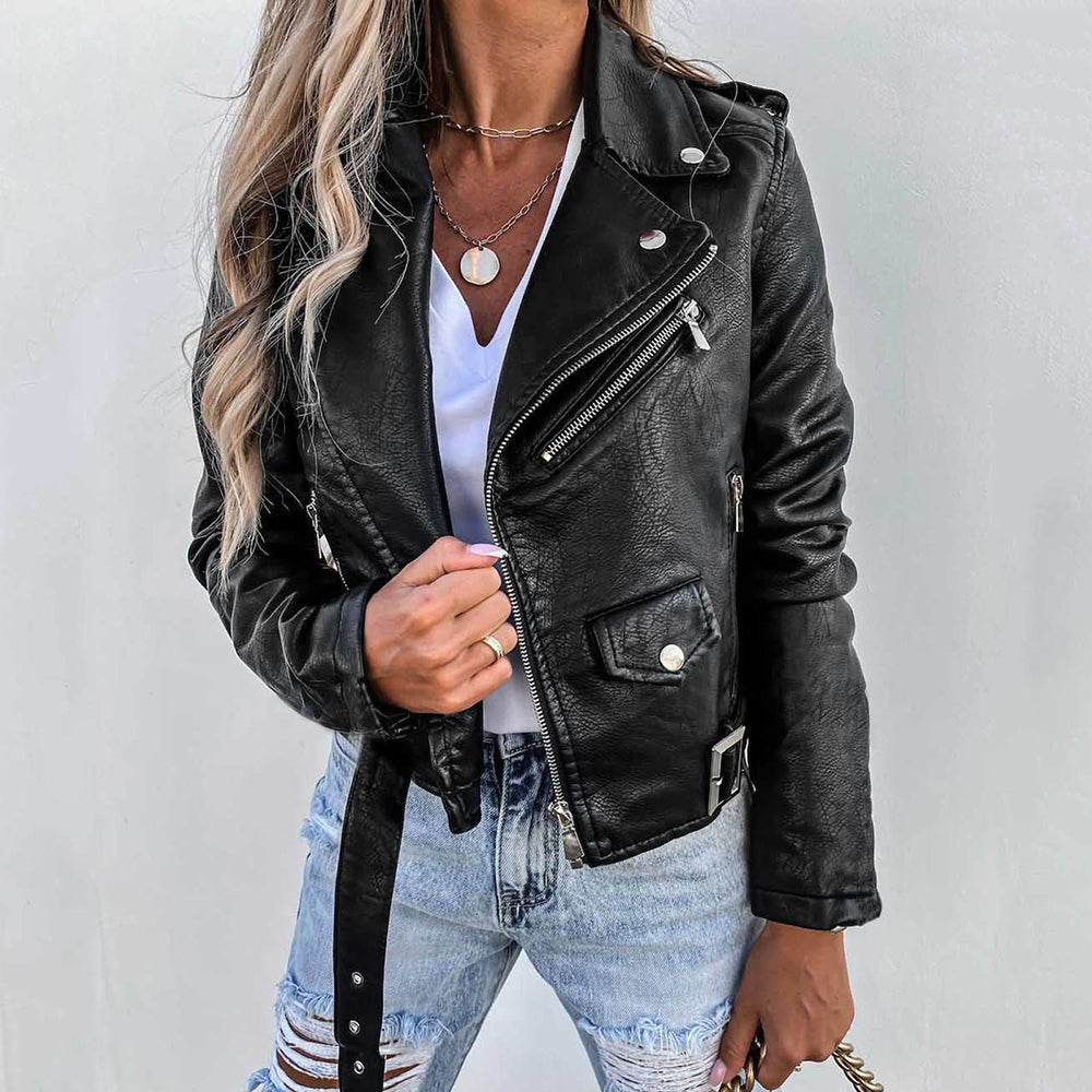 Grace-Leather-Jacket-Voeg-wat-extras-toe-aan-je-outfit-met-dit-stijlvolle-leren-jack-Boetiek-Moda.jpg