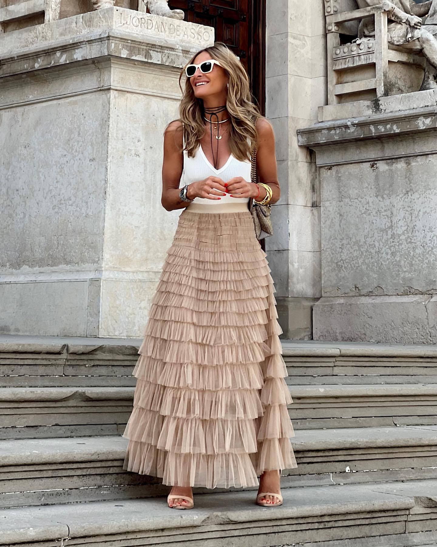 Elegant Women's Maxi Skirt with Pleated Look and High Waist