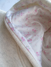 Yvonne - Oversized hoodie with bow