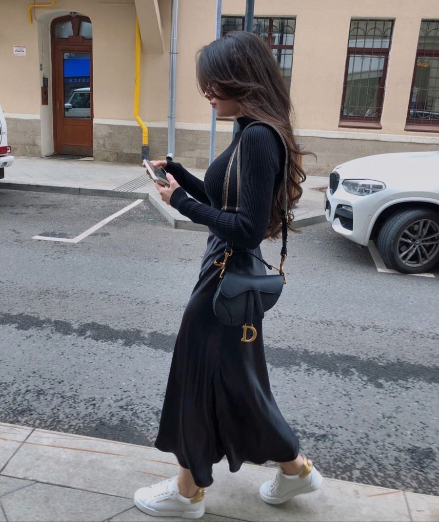Zoë - Elegant Long Satin Maxi Skirt