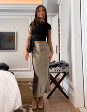 Zoë - Elegant Long Satin Maxi Skirt