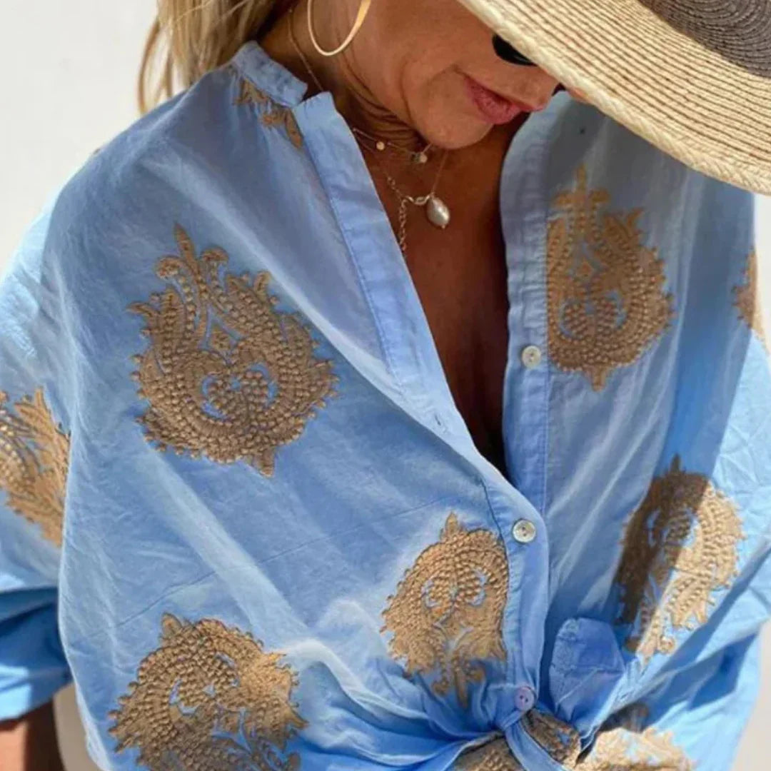 Lightweight Women's Blouse with Paisley Print – Elegant Summer Blouse with V-Neck