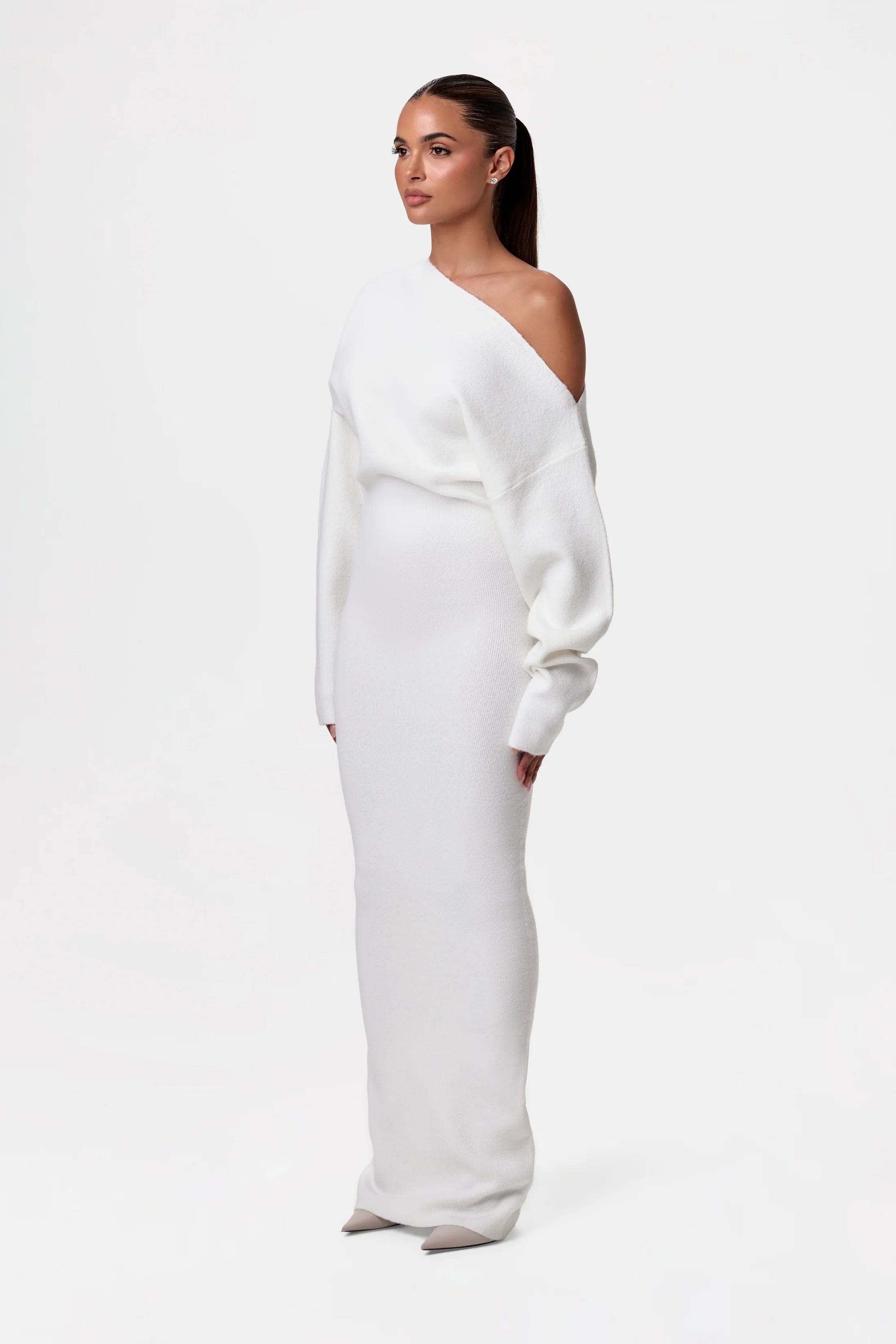 Florine - Off-shoulder maxi dress