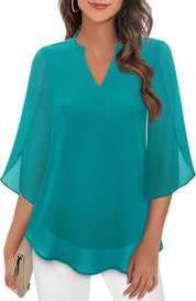 Airy Loose-Fitting Blouse for Women with Split Neck and Three-Quarter Sleeves