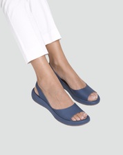 Comfort peep-toe sandals with elastic band and wedge heel