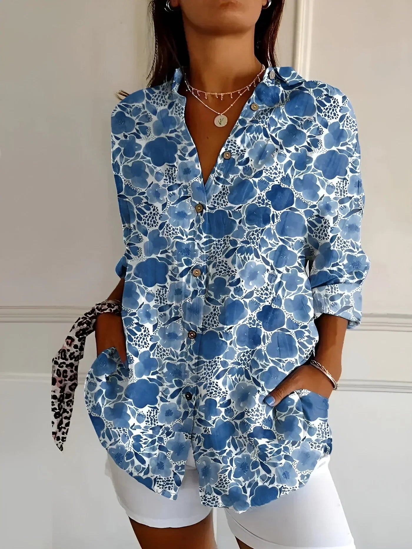 Blouse with Floral Print and Long Sleeves for Women