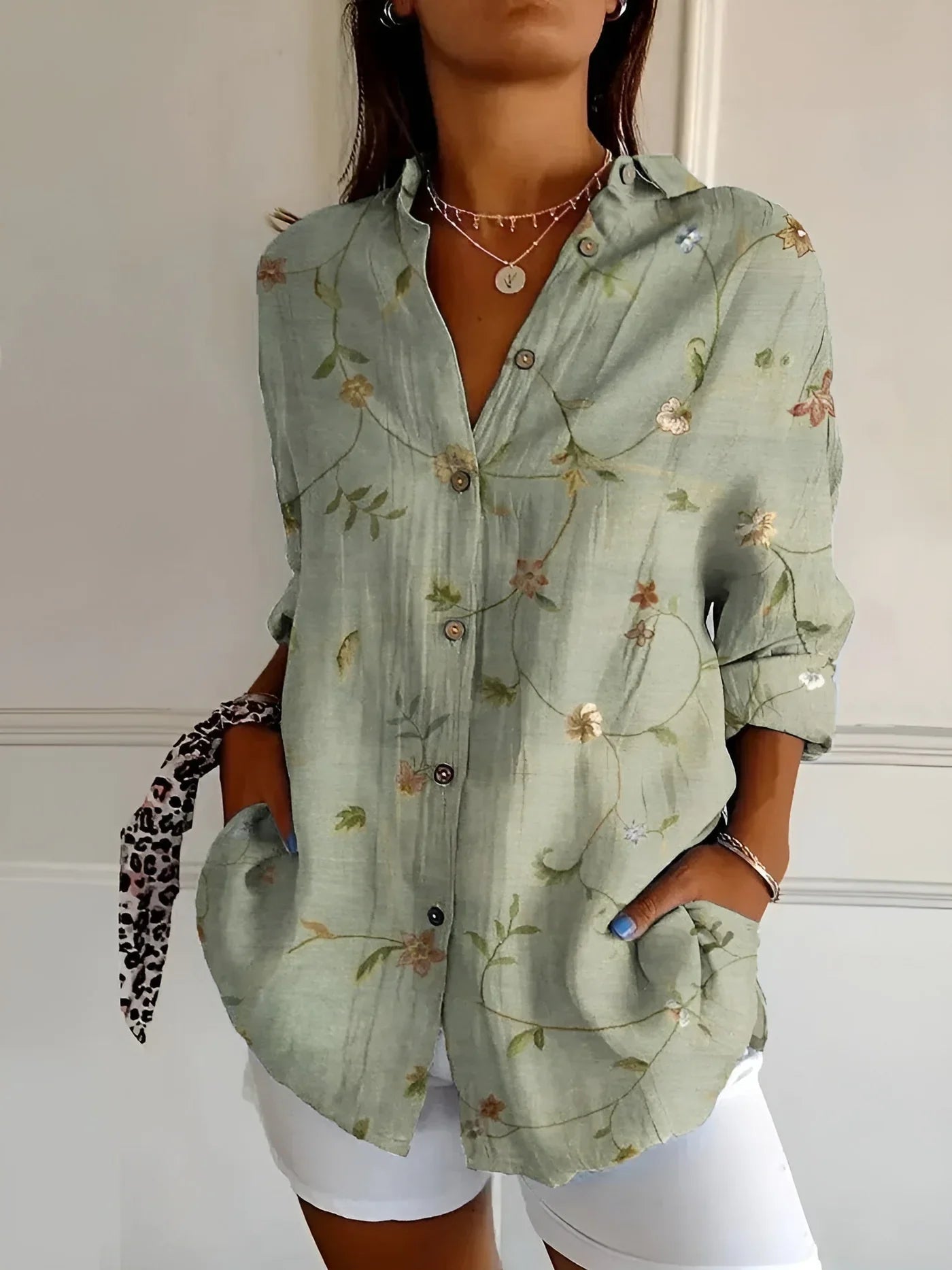 Blouse with Floral Print and Long Sleeves for Women