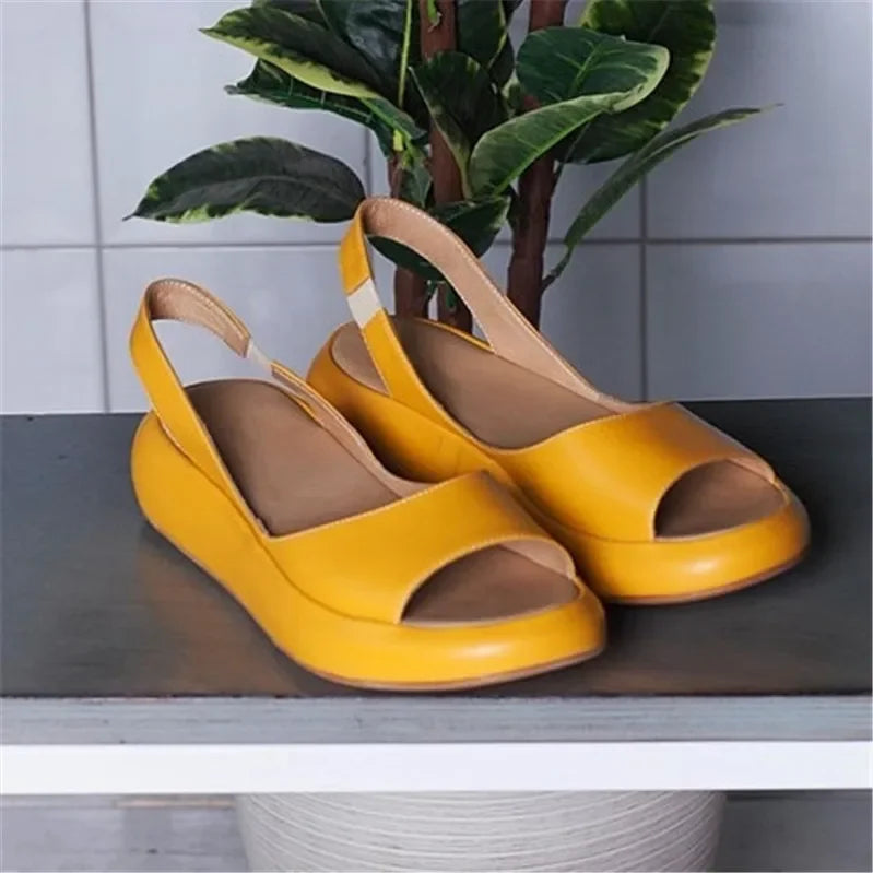 Leather Sandals With Wedge Heel And Open Toe For Women