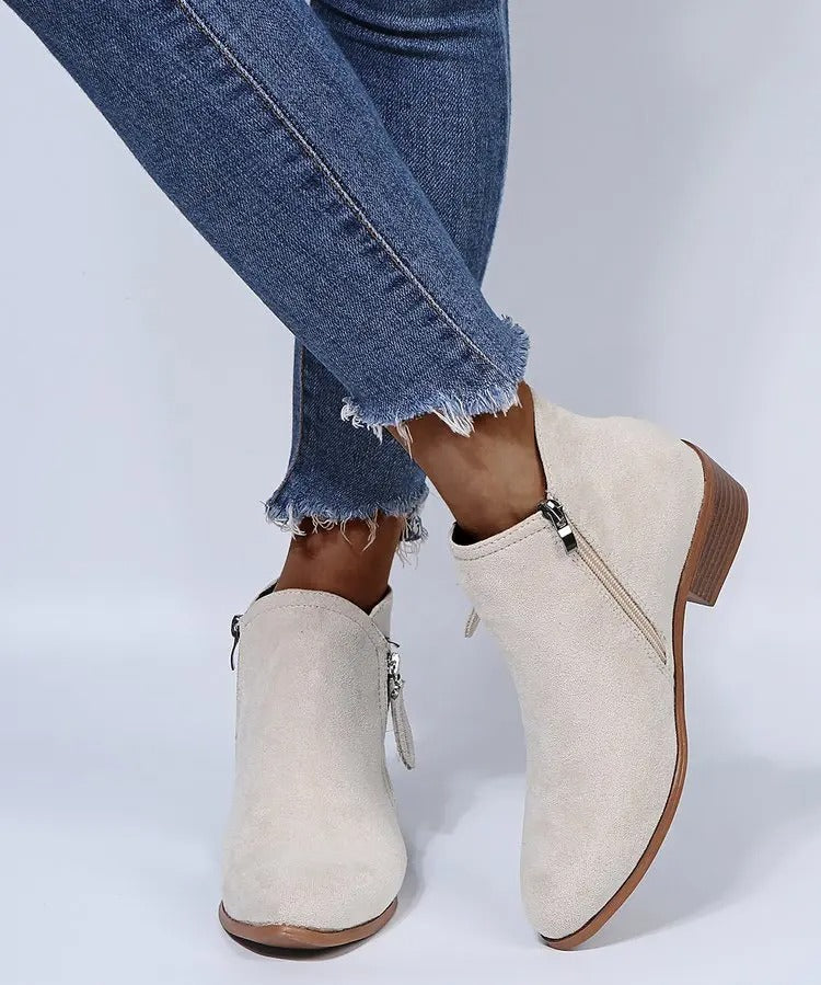 Céline - Trendy Suede Boots with Heel