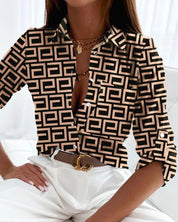 Stylish Women's Blouse with Abstract Print and Long Sleeves