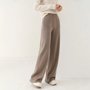 Luxury Women's Corduroy Pants with Wide Legs and Elastic Waist