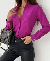 Elegant Blouse with Long Sleeves for Women with Collar and Button Closure