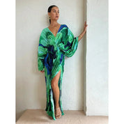 Aimée - Refined summer dress with deep neckline