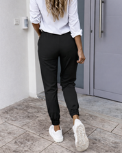 Stylish Chino Pants with High Waist and Tapered Legs
